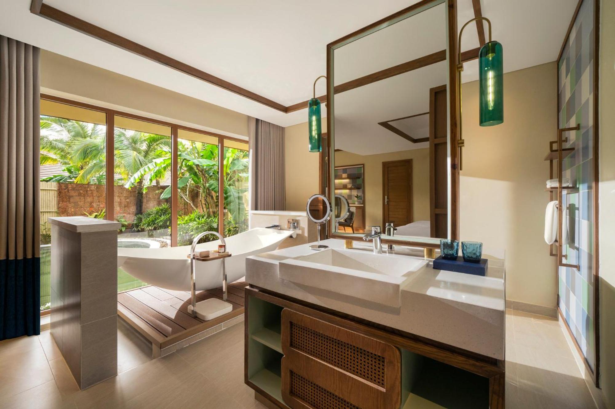 Voco Quang Binh Resort By Ihg Dong Hoi Esterno foto